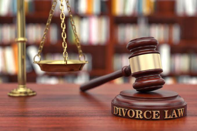 You are currently viewing “Chennai Divorce Lawyers Directory | Contact Senior Advocates”